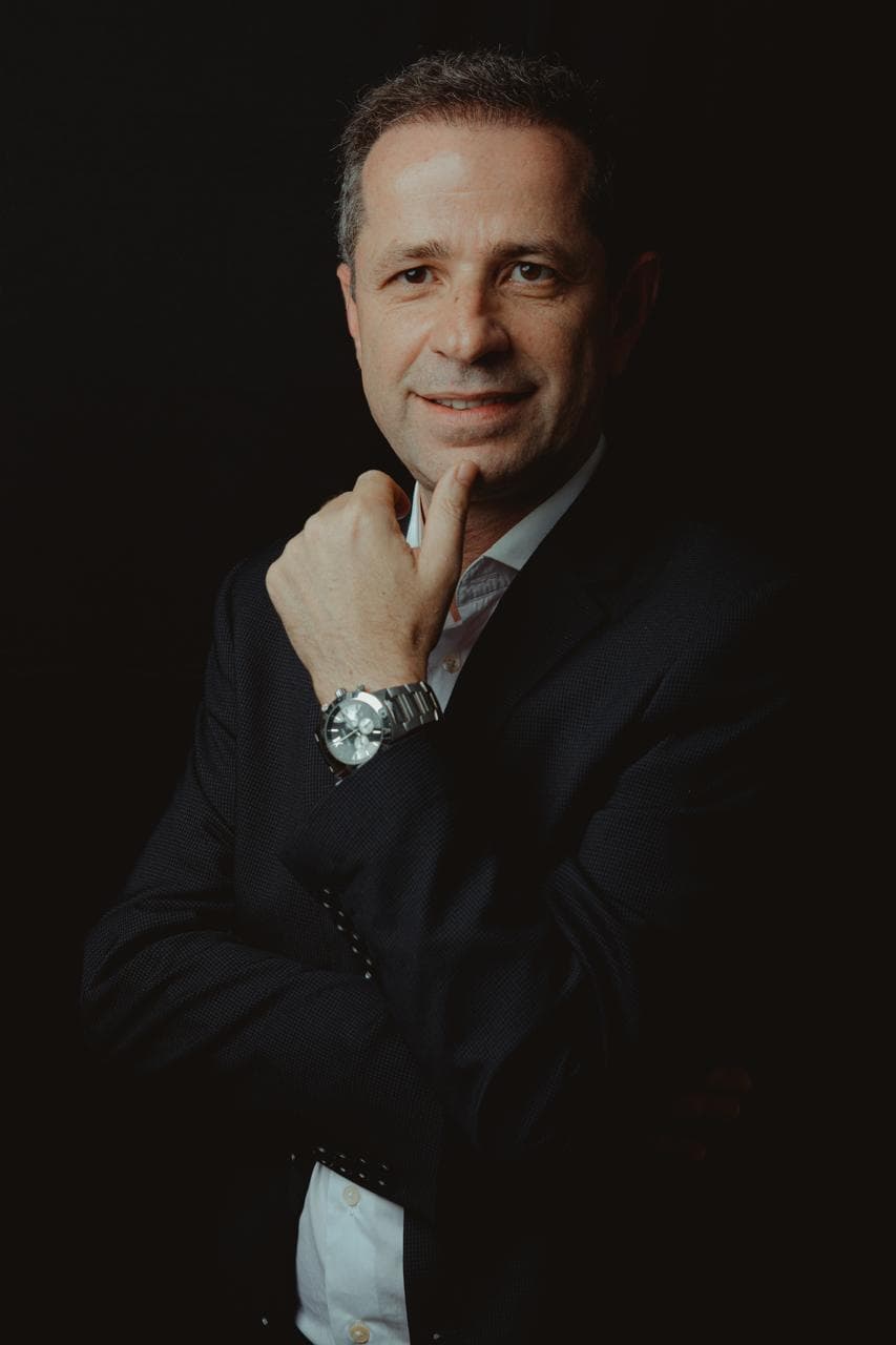 Dr. Alceu Nunis